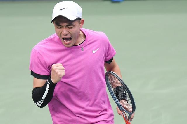 队记：杨瀚森今天表现含金量更高，必须肯定他的适应能力