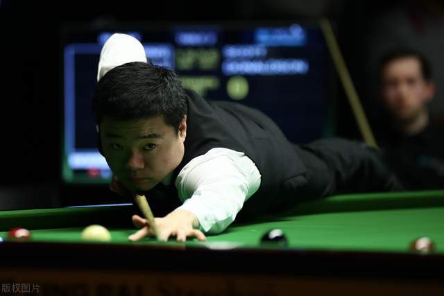 大连人队球迷热情依旧